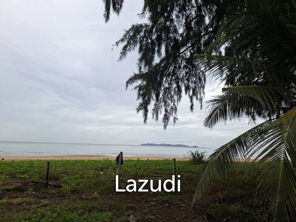 รูป ที่ดินติดทะเล 17-1-42ไร่ ใน บางสะพานน้อย - รูปที่ 1/8