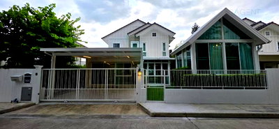 Houses for rent Samut Prakarn : For Rent 2-story House VILLAGGIO 2 SRINAKARIN - BANGNA 4 bedroom 4 bathroom
