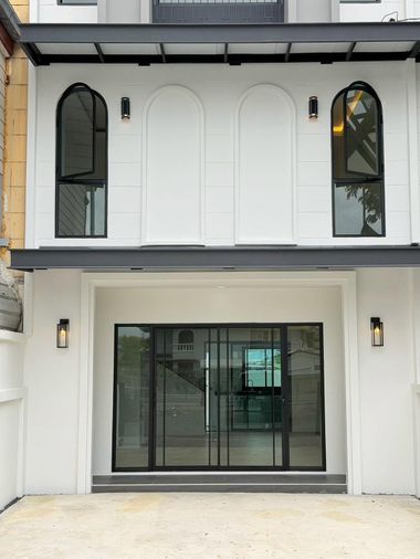 4-bed home office for sale, 200 sqm, 24 sq wah, Wang Thonglang