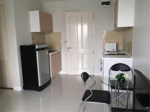 🏙️✨ FOR RENT: The Mark Ratchada–Airport Link  💰 Rental Price: 15,000 THB/month  