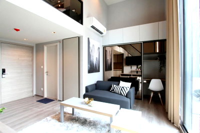 คอนโดให้เช่า : ให้เช่าคอนโด Knightsbridge Prime Sathorn (BTS ช่องนนทรี) Duplex เฟอร์บิ้วอิน เครื่องใช้ไฟฟ้าครบ @onestepliving