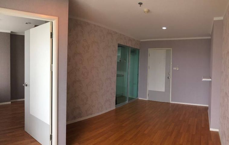 1-bed condo for rent, 36 sqm, Lumpini Place Borom Ratchachonni - Pinklao