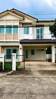 รูปภาพ For Rent: 2-Story Detached House at Mantana Rama 9–Srinakarin, 68 sq.wah, Unfurnished THB 48,000 / Fully Furnished THB 55,000 per month