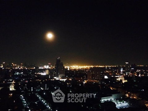 16th-Floor 2-BR Condo At Fuse Chan-Sathorn Sathon (ID 384460)