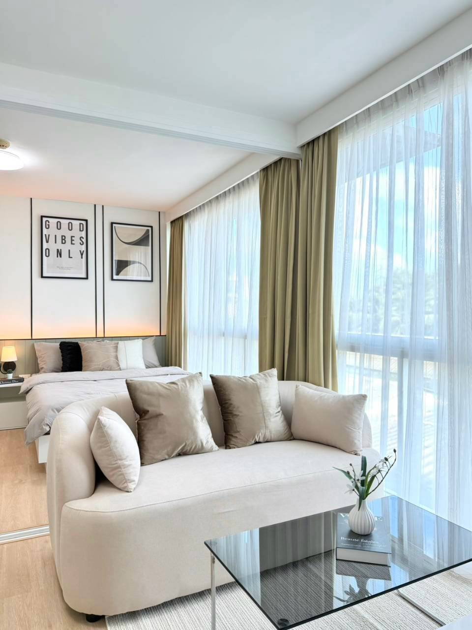 The Wide Condominium For Sell WR-04793