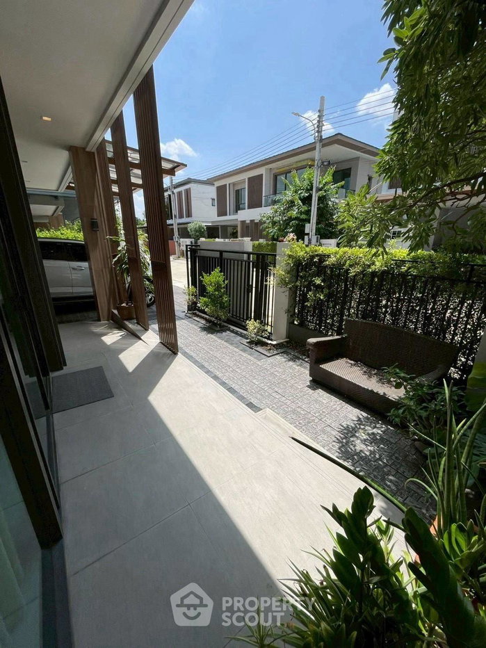 รูป บ้าน 4 ห้องนอน 250 ตร.ม. โครงการบางกอก บูเลอวาร์ด รามอินทรา 109 (ID 3252316) - รูปที่ 4/39