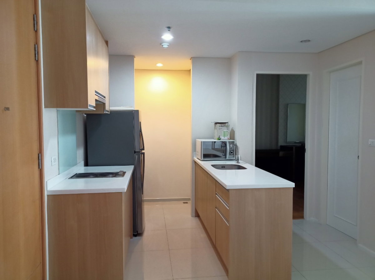 รูป ให้เช่า! คอนโด วิลล่า อโศก (Villa Asoke) 1 ห้องนอน 1 ห้องน้ำ 53 ตร.ม. 20,000 บาท ติดต่อไลน์: @thebrokerage - รูปที่ 3/10