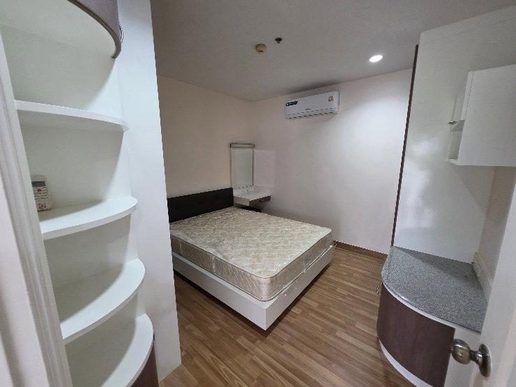 รูป คอนโด PG Rama 9
ห้องมุมส่วนตัว อาคาร B ชั้น 5 วิวสระว่ายน้ำ : 2 ห้องนอน | 2 ห้องน้ำ
| 1 ห้องนั่งเล่น+ครัว - รูปที่ 10/20