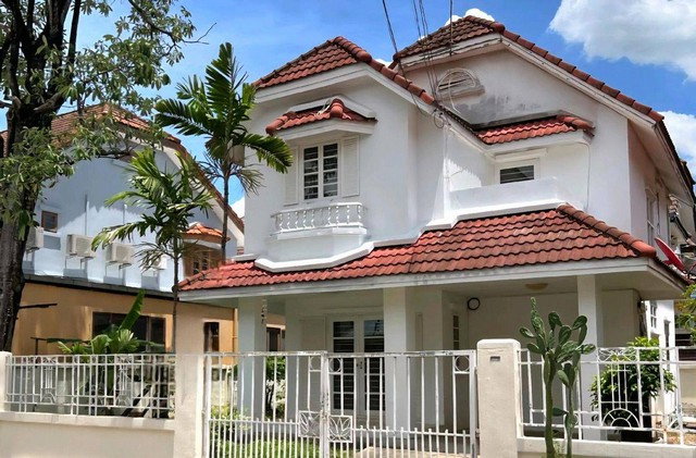 รูป ให้เช่า บ้านเดี่ยว2ชั้น 56ตรว. ถนน รามคำแหง150 โครงการพาร์คเวย์โฮม ทะลุออกราษฎร์พัฒนาได้ - รูปที่ 1/8