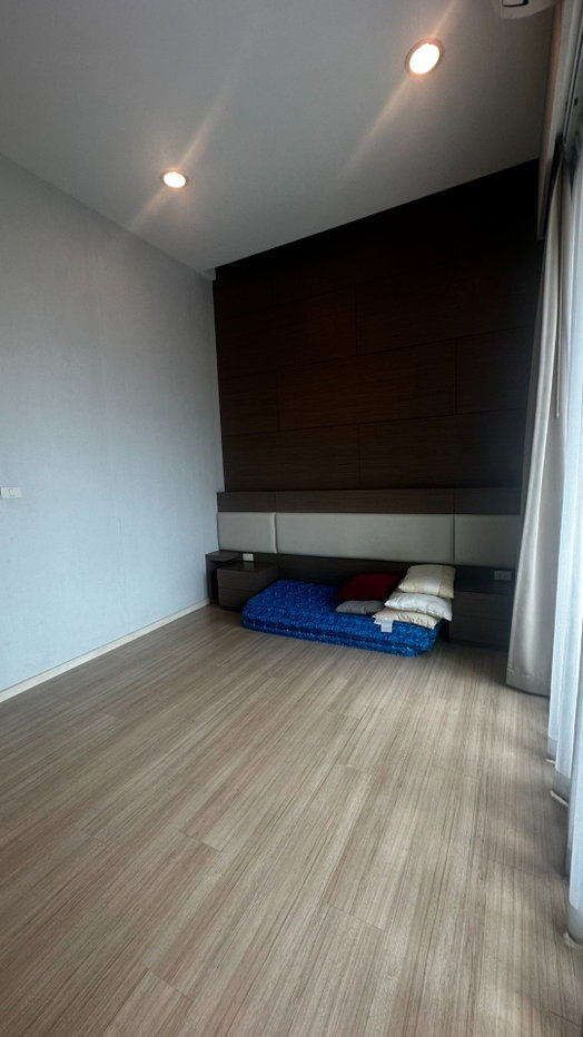 รูป ขายบ้านกลางเมืองกัลปพฤกษ์ หลังมุม 32.6 ตร.วา | 3 ชั้น | 3 ห้องนอน | 3 ห้องน้ำ | 4.49 ล้านบาท สนใจทัก line: minniemah - รูปที่ 21/27