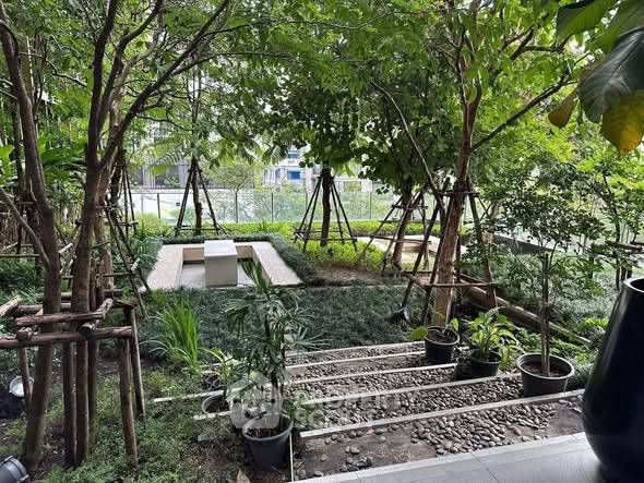 รูป คอนโด 2 ห้องนอน Noble Around Sukhumvit 33 ใกล้ BTS พร้อมพงษ์ (ID 2578658) - รูปที่ 2/10