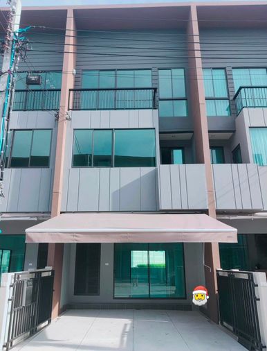 ให้เช่าทาวน์โฮม 3 ห้องนอน 18 ตร.ว. บ้านกลางเมือง วัชรพล