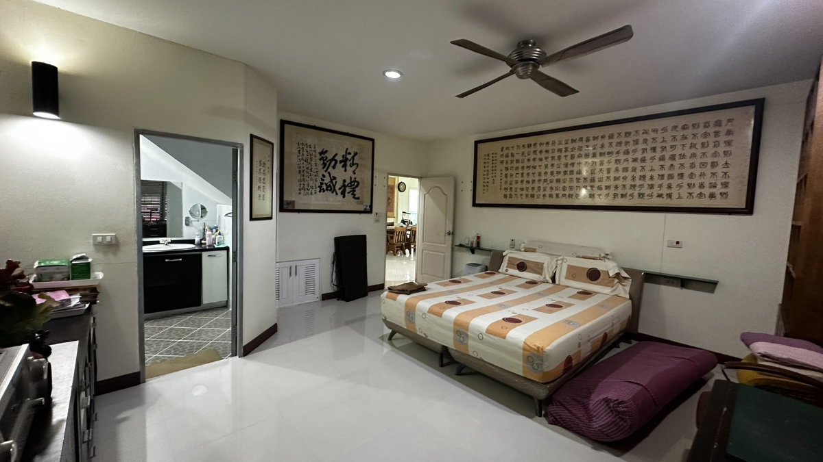 รูป ขายบ้านเดี่ยว บ้านมัณฑิกา บางบอน–เพชรเกษม ขนาดใหญ่ 115 ตร.ว. พื้นที่ใช้สอยประมาณ 300 ตร.ม. ต่อเติมครบ พร้อมเฟอร์นิเจอร์บิ้วอินทั้งหลัง ราคา 8.5 ล้าน - รูปที่ 17/21