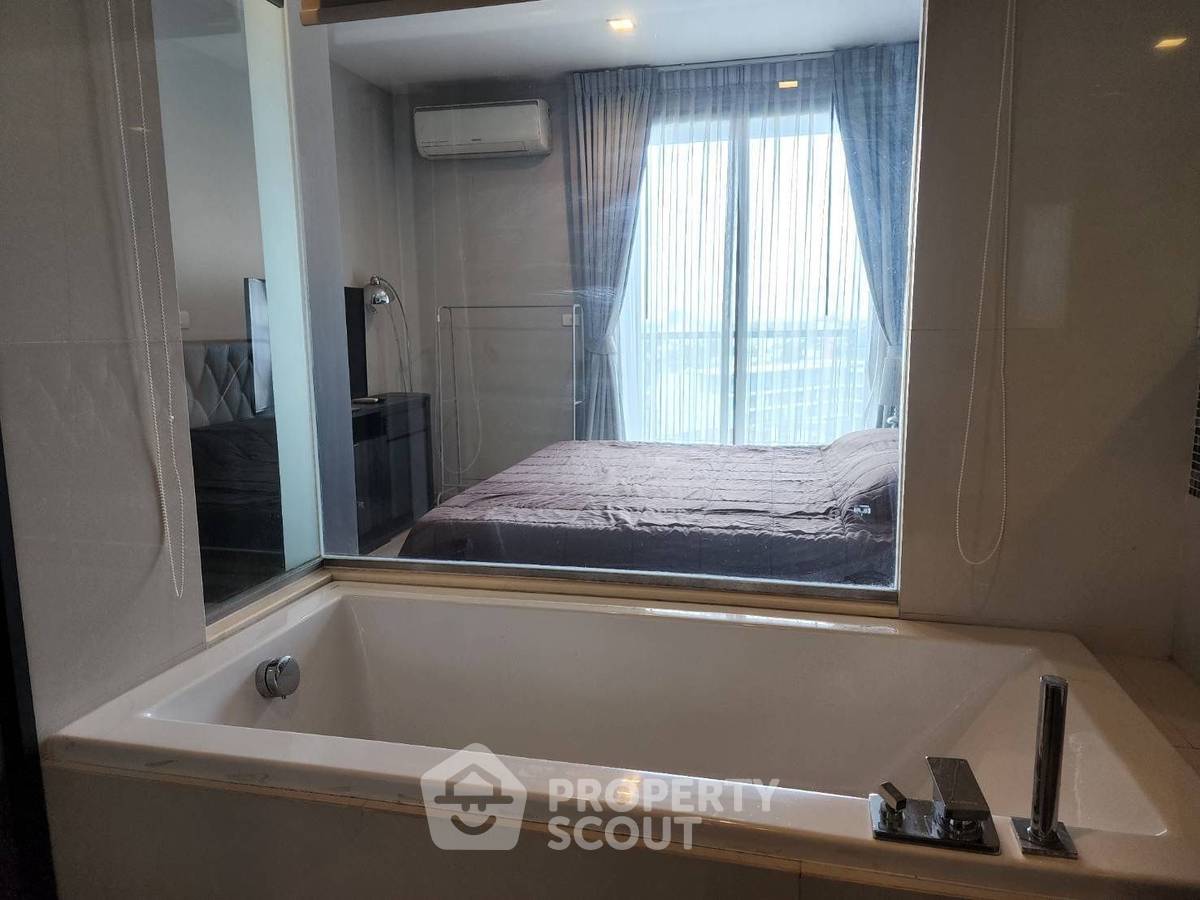 picture 70m To BTS Phra Khanong | 1-BR At Rhythm Sukhumvit 44/1 (ID 3252348) - 5/8
