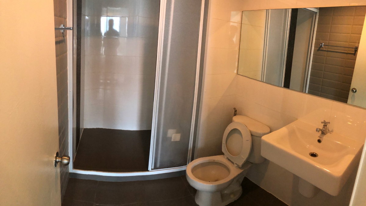 picture Shock price for rent at Aspire 48 - 7/7
