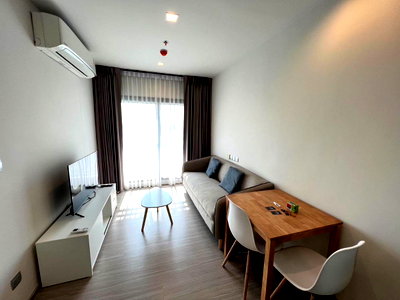 Condos for rent : For rent 💥 Life asoke rama9 💥 Beautiful room, ready to move in, beautifully decorated, fully furnished.