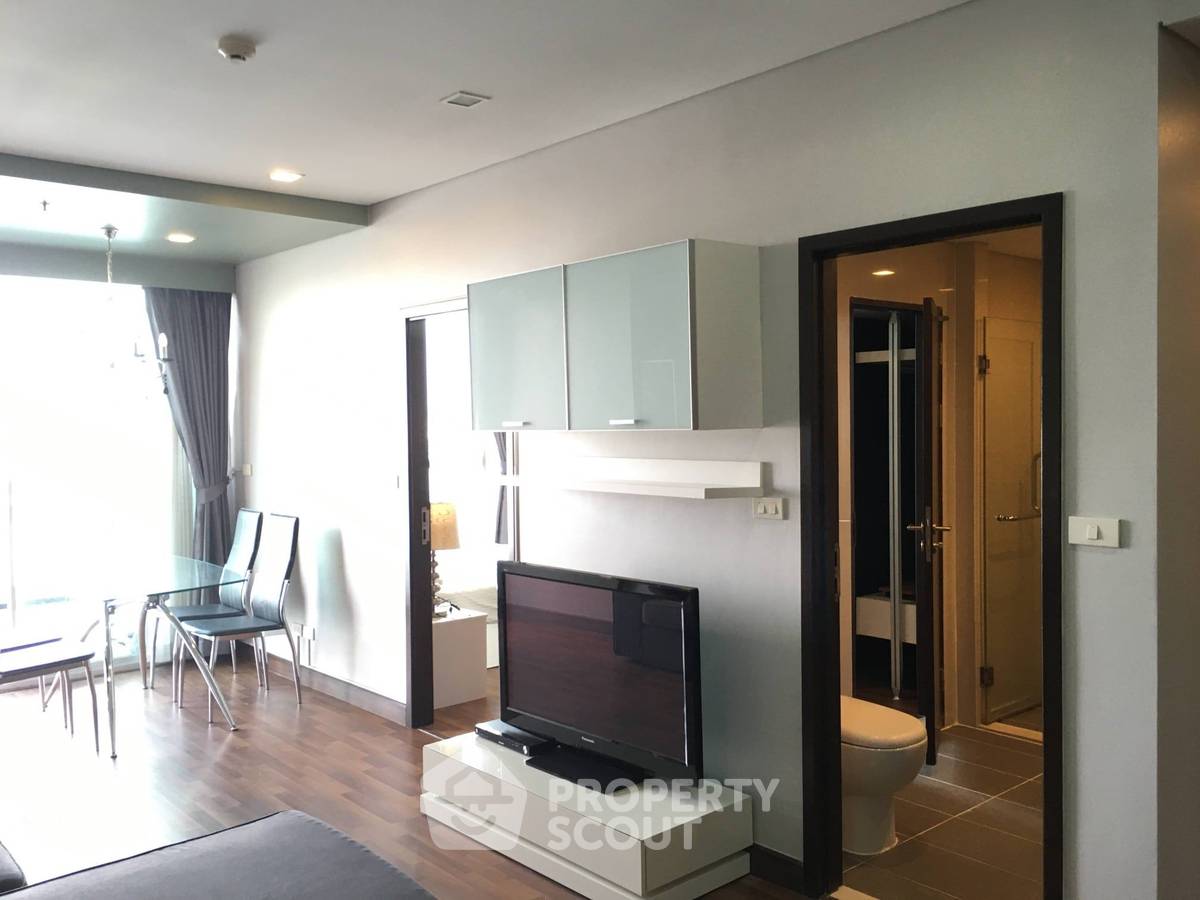รูป ใกล้ BTS พระโขนง 200 ม. | คอนโด 1 ห้องนอน Le Luk Condominium (ID 709875) - รูปที่ 2/30