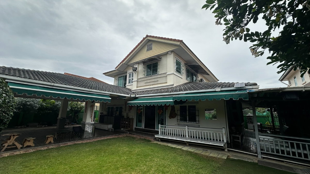 รูป ขายบ้านเดี่ยว บ้านมัณฑิกา บางบอน–เพชรเกษม ขนาดใหญ่ 115 ตร.ว. พื้นที่ใช้สอยประมาณ 300 ตร.ม. ต่อเติมครบ พร้อมเฟอร์นิเจอร์บิ้วอินทั้งหลัง ราคา 8.5 ล้าน - รูปที่ 1/21