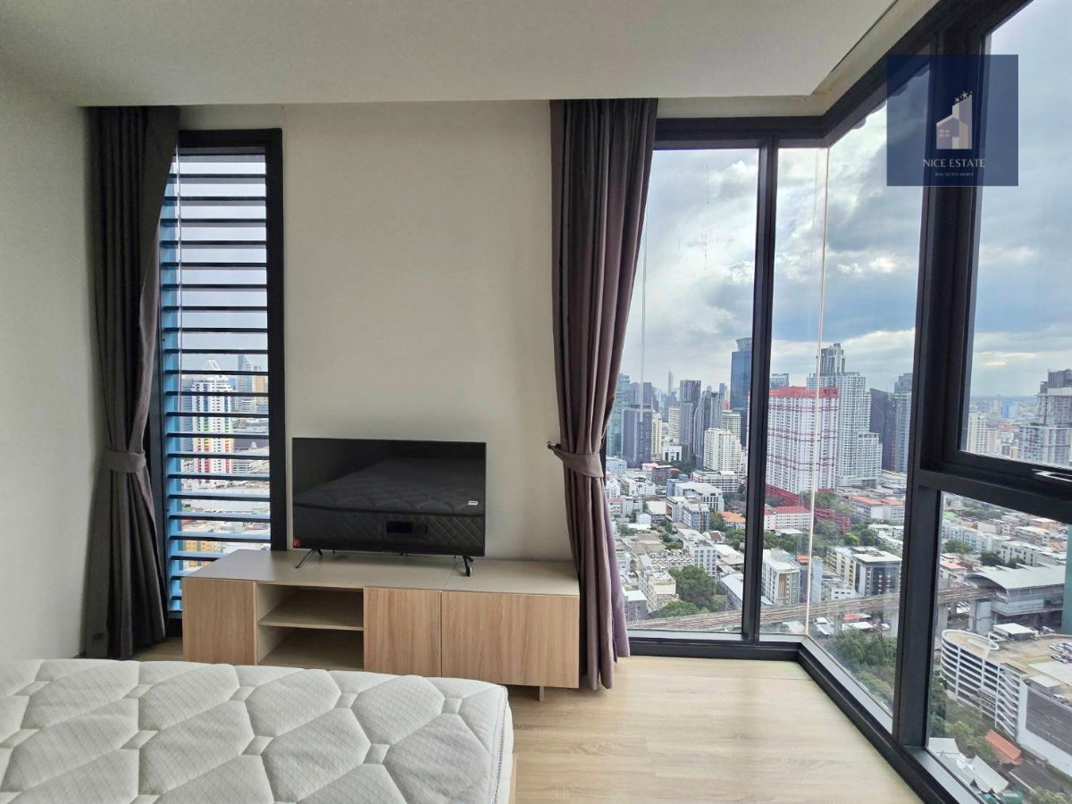 picture  XT Phayathai Spacious 2beds(King&Queen bed) 2baths+🛀 1Dressing room Take Baiyoke Sky View  - 5/15