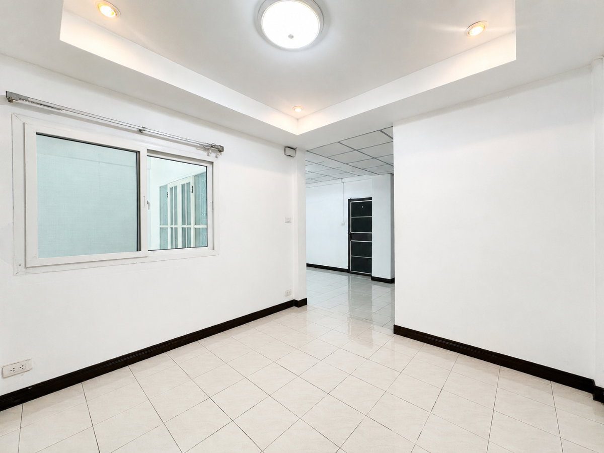 รูป 🏡 ทาวน์โฮม 2 ชั้น ทำเลทอง ใกล้ราชพฤกษ์แค่ 500 เมตร หมู่บ้านริมสวนธนานนท์ 1 เพียง 1.99 ล้าน - รูปที่ 9/25