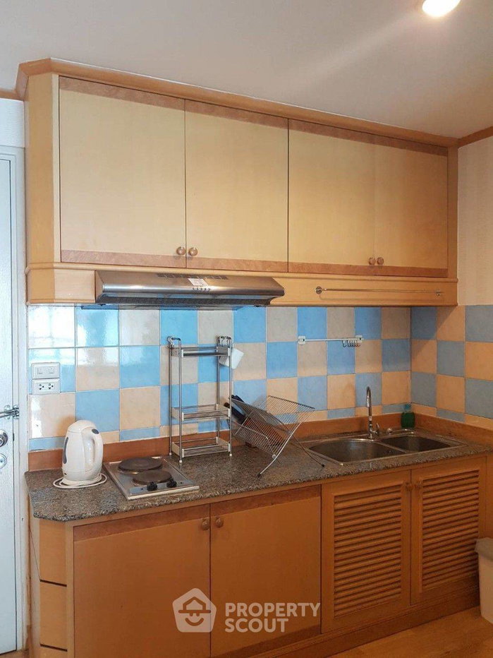 picture 1-BR Baan Sathorn Condominium Near MRT Lumphini (ID 1831766) - 2/13