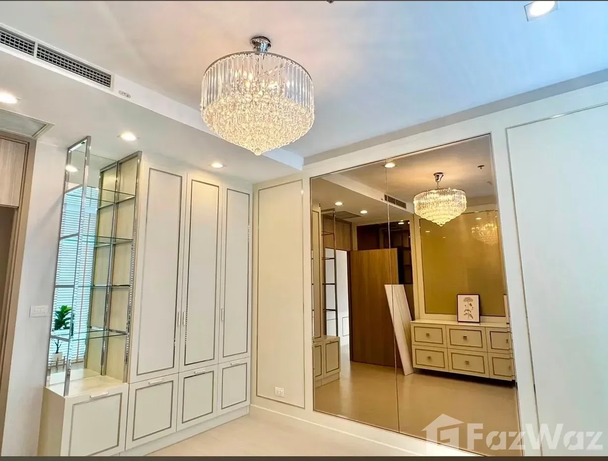 picture Noble plenchit with 2 private lifts ,360 view 6732327 - 6/14