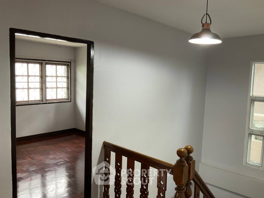 รูป บ้าน 4 ห้องนอน 325 ตร.ม. เลี้ยงสัตว์ได้ ย่านฉิมพลี ตลิ่งชัน (ID 1273404) - รูปที่ 15/15