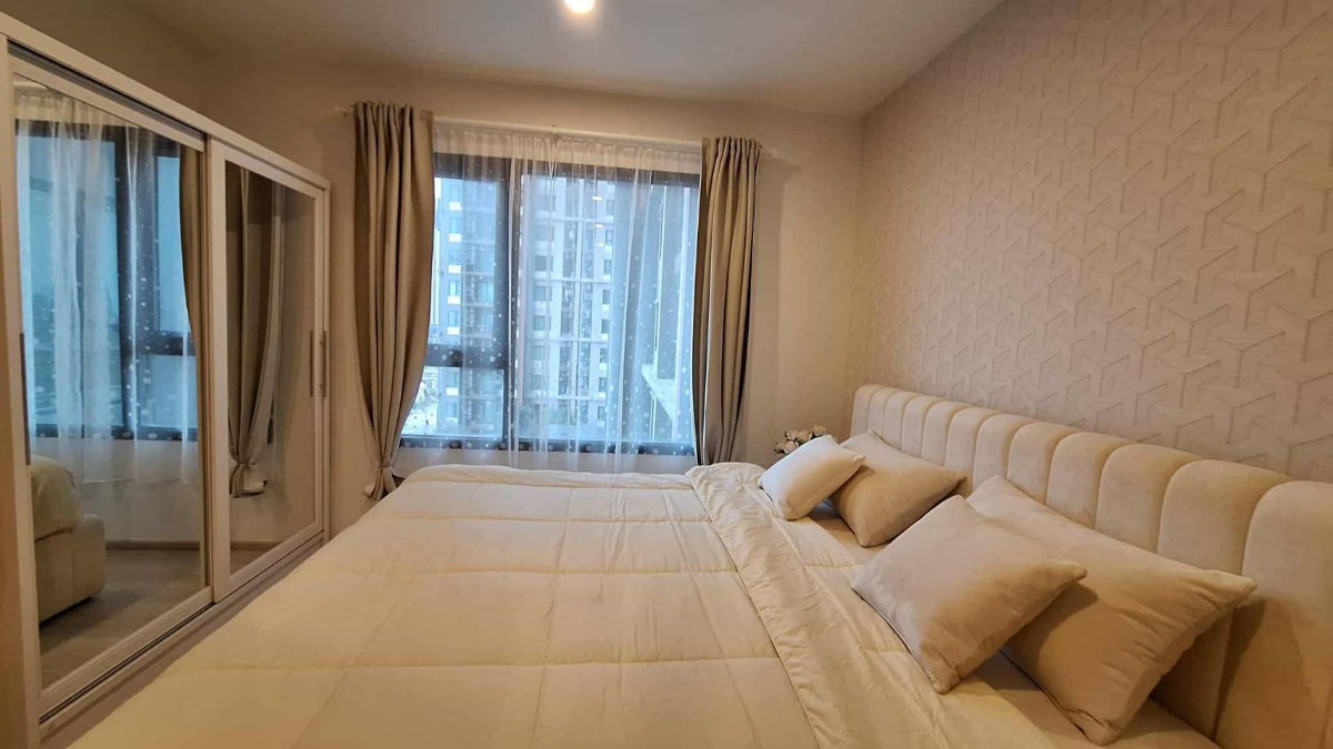 รูป Life Asoke ห้องน่าอยู่มาก ได้ห้องมุม ราคาดีมากครับ - รูปที่ 1/17