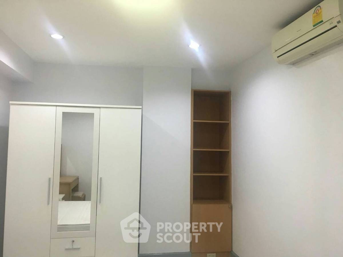 picture Great Value 3-BR Royal Castle Sukhumvit Near BTS Phrom Phong (ID 888091) - 9/17