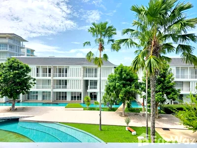 Condos for rent : Beautiful Pool View at Malibu – For Rent | Dog-Friendly 6734613