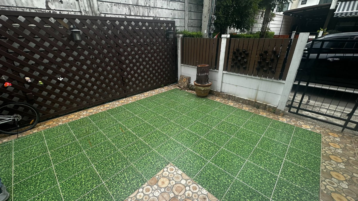 รูป ขายบ้านกลางเมืองกัลปพฤกษ์ หลังมุม 32.6 ตร.วา | 3 ชั้น | 3 ห้องนอน | 3 ห้องน้ำ | 4.49 ล้านบาท สนใจทัก line: minniemah - รูปที่ 4/27