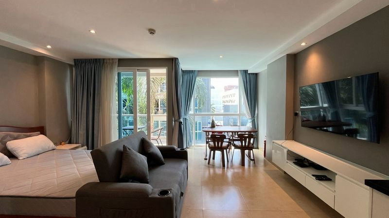 picture ⛵ Centara Avenue ⛵ Pool view / 3F / Studio room >> THB17,000/month彡 - 5/9