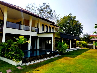 บ้านเดี่ยว เชียงใหม่ : 
🏡  SALE พูลวิลล่าดอยสะเก็ด — Reduced from 7.7M to only 7.5M THB