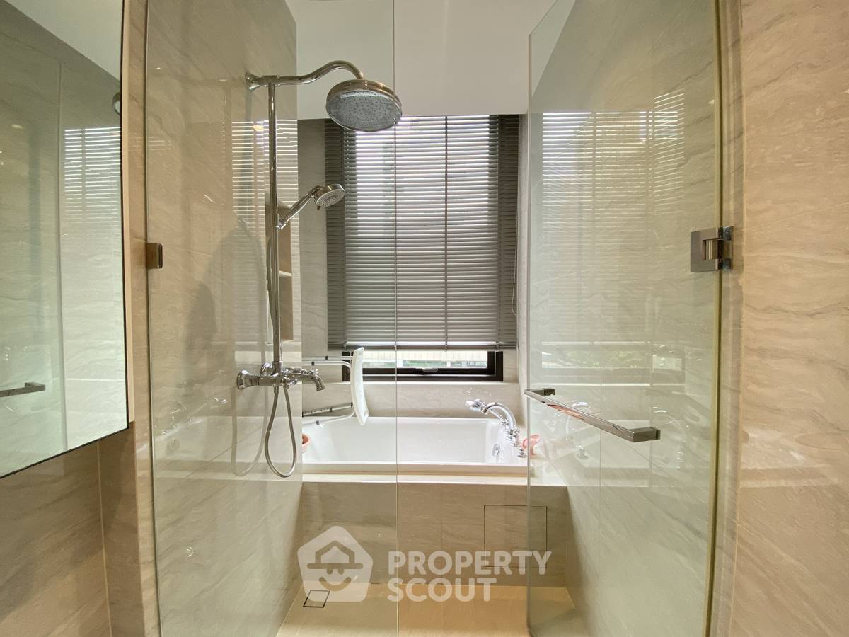 picture 2-BR Condo At Muniq Langsuan Near BTS Ratchadamri (ID 3032830) - 14/29