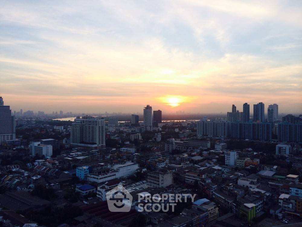 รูป คอนโด 2 ห้องนอน ชั้น 16 ที่ Fuse Chan-Sathorn ย่านสาทร (ID 384460) - รูปที่ 2/12