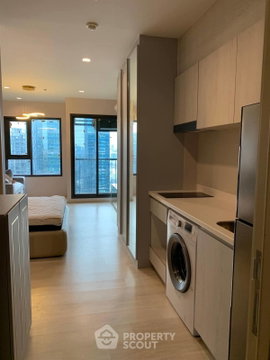Great Value 32nd-Floor 1-BR At Life One Wireless Near BTS Phloen Chit (ID 1339961)