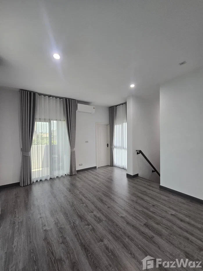 รูป บ้านเดี่ยวให้เช่า 2 ห้องนอน ในโครงการ บ้านกลางเมือง คลาสเซ่ สุขุมวิท 77 6736980 - รูปที่ 10/11