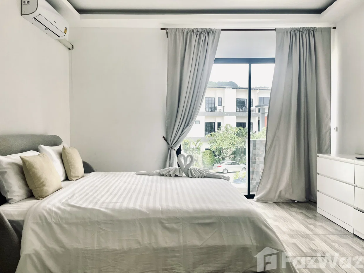 picture TOWN HOUSE PP GRAND KAMALA 6667777 - 1/34