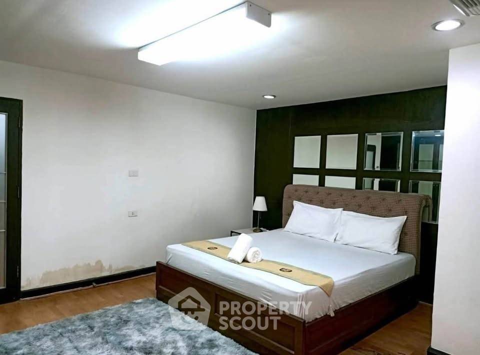 รูป 1 ห้องนอน ขนาด 75 ตร.ม. The Waterford Thonglor 11 สถานี BTS ทองหล่อ (ID 3255602) - รูปที่ 2/20