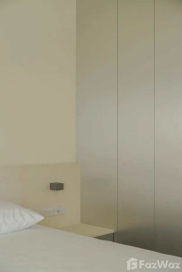 picture 💙𝙃𝙞𝙜𝙝𝙡𝙞𝙜𝙝𝙩: 𝙍𝙖𝙧𝙚 𝙞𝙩 Condo: Life One Wireless 6735148 - 11/15