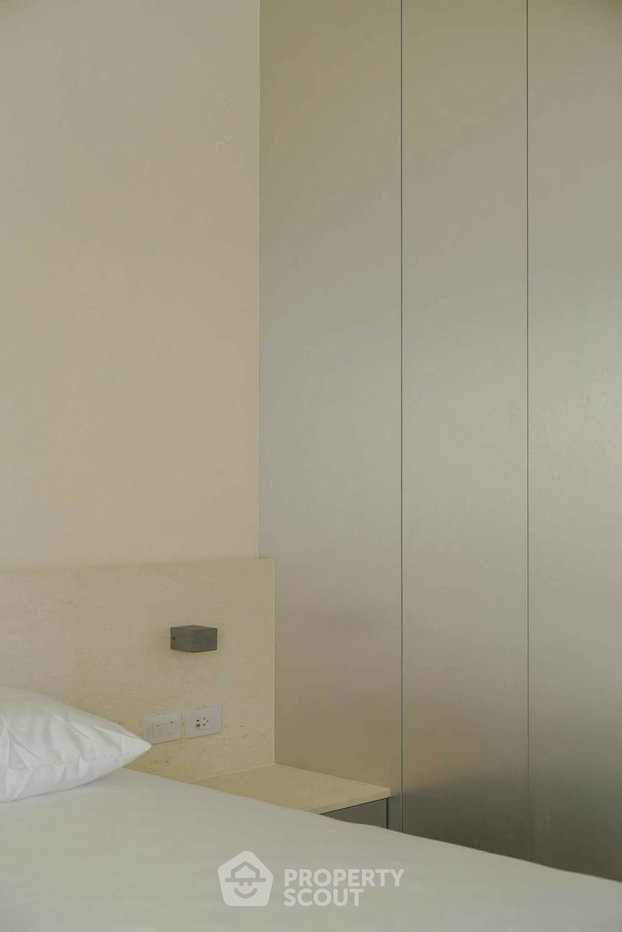 picture 30th-Floor 2-BR At Life One Wireless Near BTS Phloen Chit (ID 3252389) - 12/17