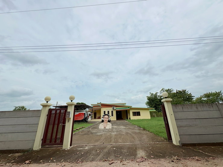 รูป 🏡 บ้านเดี่ยวบนพื้นที่ 2 ไร่ 1 งาน พื้นที่กว้าง มีพื้นที่สีเขียว และความเป็นส่วนตัว 🌳 💰 ราคา 8.5 ล้านบาท 📍 บ้านเสม็ด ต.นาบัว อำเภอเมืองสุรินทร์ - รูปที่ 11/30