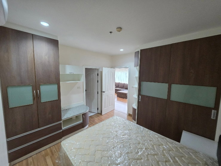 รูป คอนโด PG Rama 9
ห้องมุมส่วนตัว อาคาร B ชั้น 5 วิวสระว่ายน้ำ : 2 ห้องนอน | 2 ห้องน้ำ
| 1 ห้องนั่งเล่น+ครัว - รูปที่ 11/20