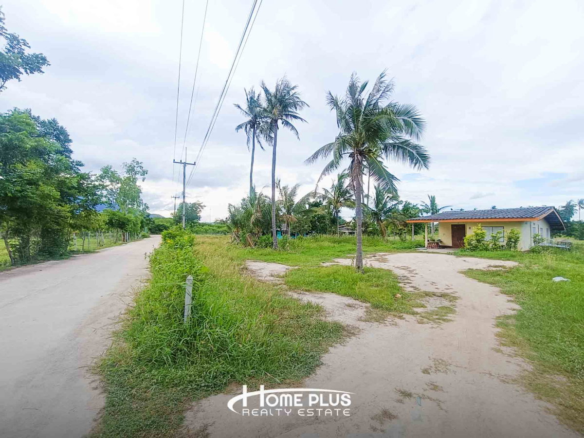 รูป 🌳 ขายที่ดิน 14 ไร่ 24 ตร.ว. ใกล้สถานีรถไฟห้วยยาง อำเภอทับสะแก จังหวัดประจวบคีรีขันธ์ - รูปที่ 11/16