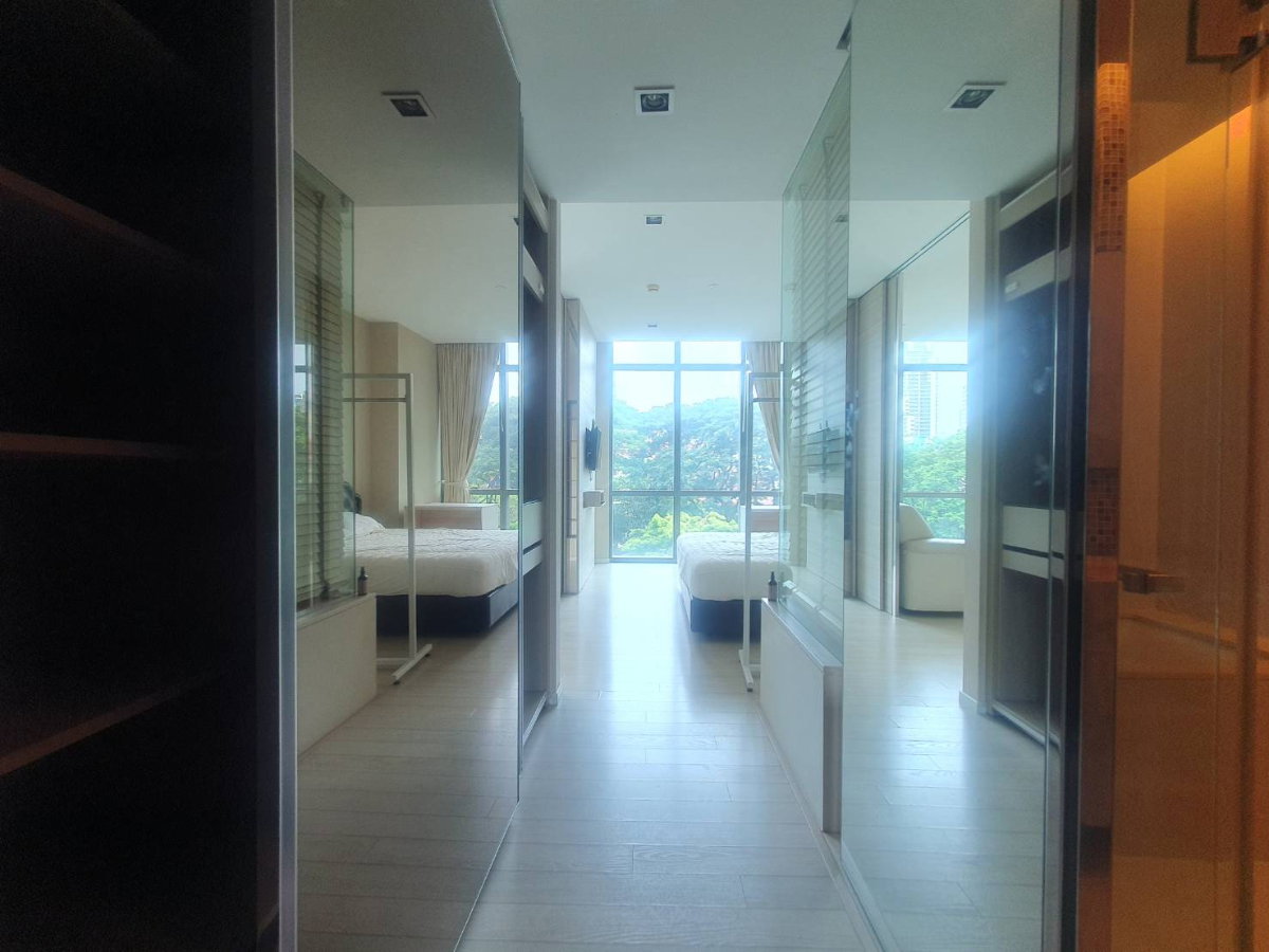รูป ขาย Rare Green View in Asoke The Room Sukhumvit 21 คอนโดใจกลางเมือง 53.58 ตร.ม ชั้น 5 - รูปที่ 10/22
