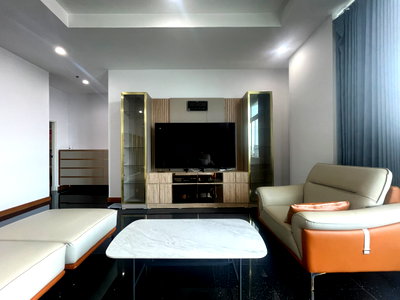 ขายคอนโด : ขาย 4 ห้องนอน 272 ตร.ม พร้อมเข้าอยู่ -- โทรด่วน 094-641-5974