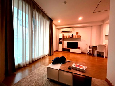 Condos for rent 700 Year Sports Arena Chiang Mai : 🍃 Room for RENT! at Nimmana Condo  In center of Nimman area - near to University, Shopping Mall, Supermarket, Cafe and etc.