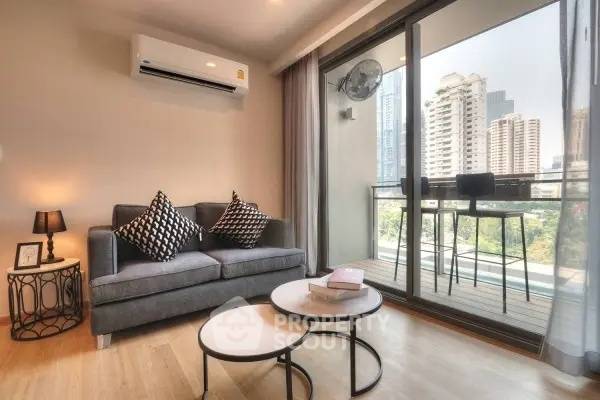 picture 47 Sqm 1-BR Condo At Via Botani Near BTS Phrom Phong (ID 2316920) - 2/11