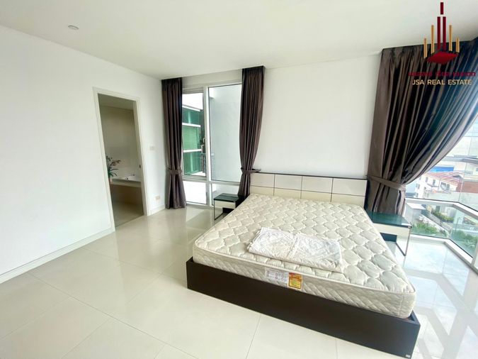 3-bed condo for rent, 172 sqm, Fullerton