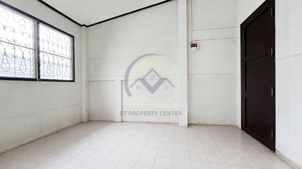 รูป หมู่บ้านทองสถิตย์วิลล่า ซอยรามอินทรา 34 แยก 20 ถนนรามอินทรา ลาดพร้าว บ้านเดี่ยวหลังมุม ขายตามสภาพ บรรยากาศโปร่ง  ราคาพิเศษ - รูปที่ 9/25